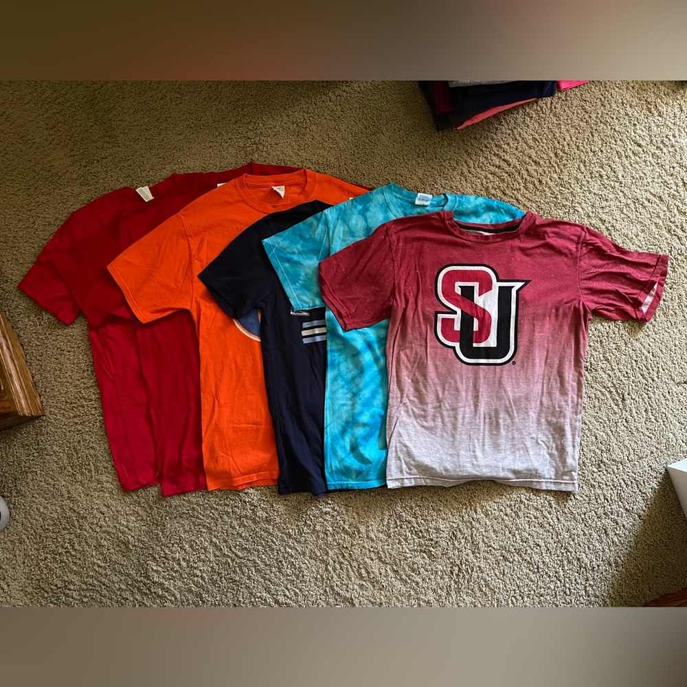 Pack of 6 University Graphic Tees